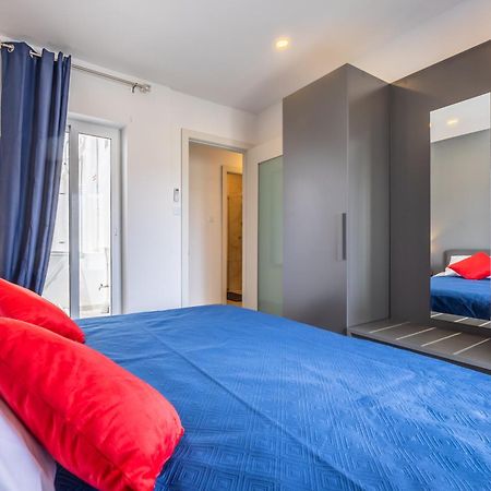 Sleek & Stylish 2Br Accommodation With Large Private Terrace - Close To Saint Julian'S & Tigne Shopping Mall Слима Экстерьер фото